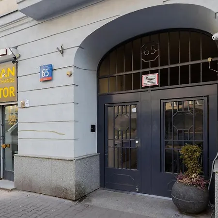 شقة Shortstaypoland Zlota *